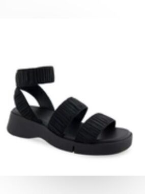Women's Black Strappy Platform Sandal